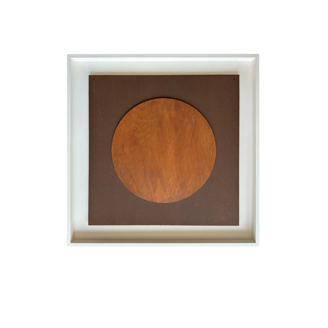 Oak Circle on cream (600 mm x 600 mm)