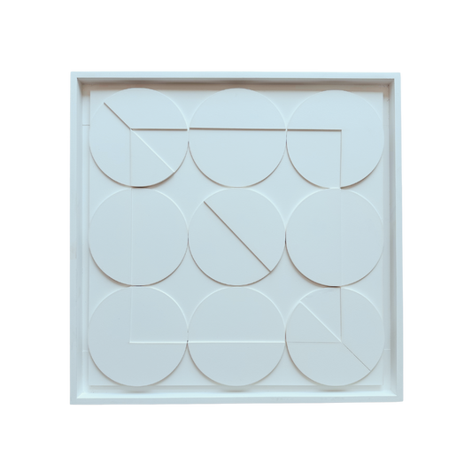 9 White Circles 600 mm x 600 mm)